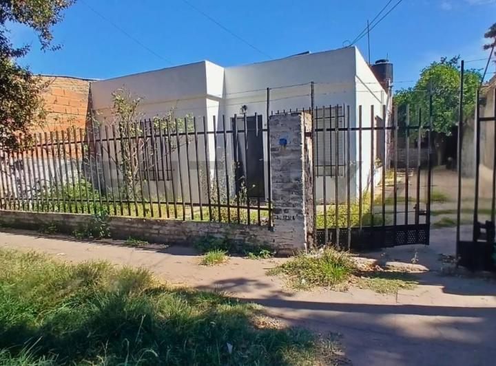 Casa · 105m² · 3 Ambientes · 1 Cochera