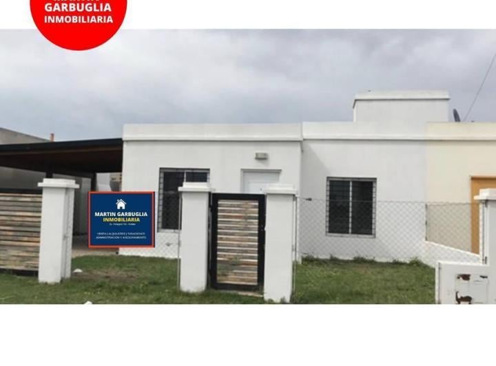 Casa · 85m² · 3 Ambientes · 2 Cocheras