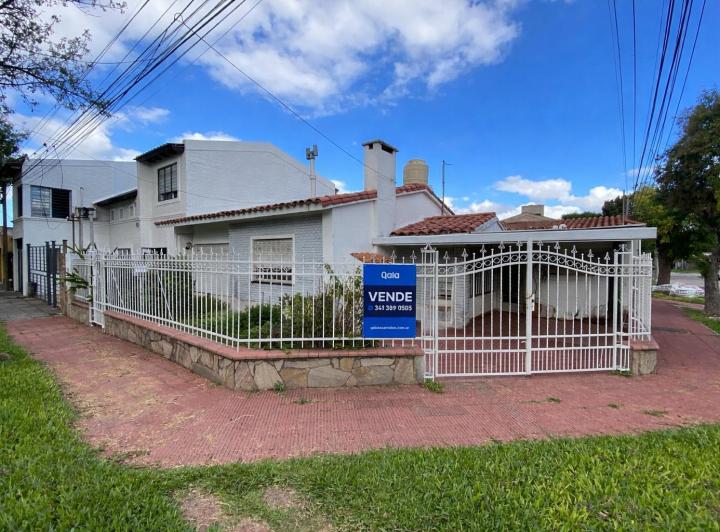 Casa · 110m² · 7 Ambientes · 2 Cocheras