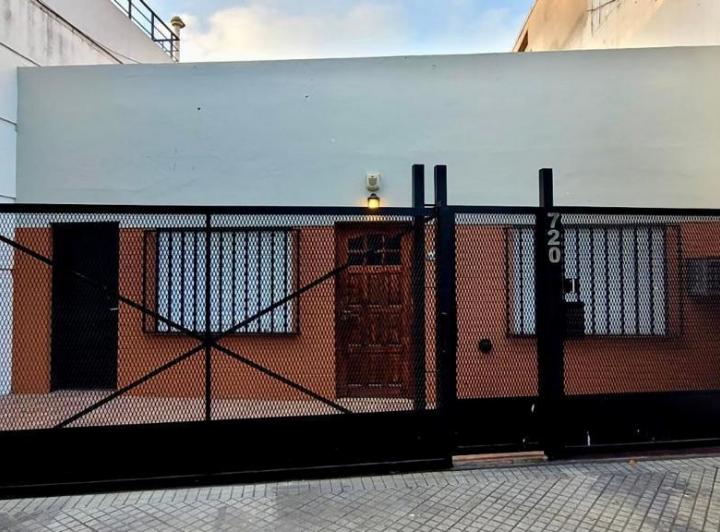 Casa · 88m² · 6 Ambientes · 1 Cochera