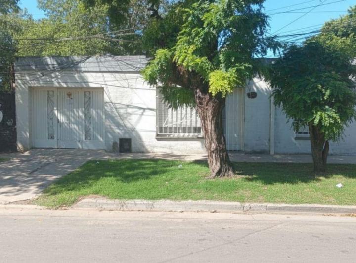 Casa · 118m² · 5 Ambientes · 1 Cochera
