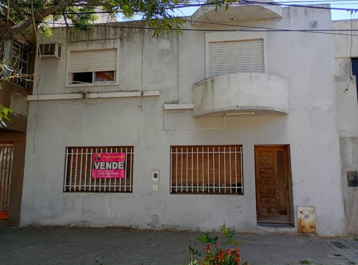 Casa · 170m² · 11 Ambientes