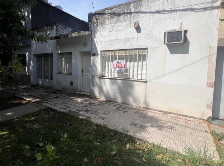 Casa · 110m² · 4 Ambientes · 1 Cochera