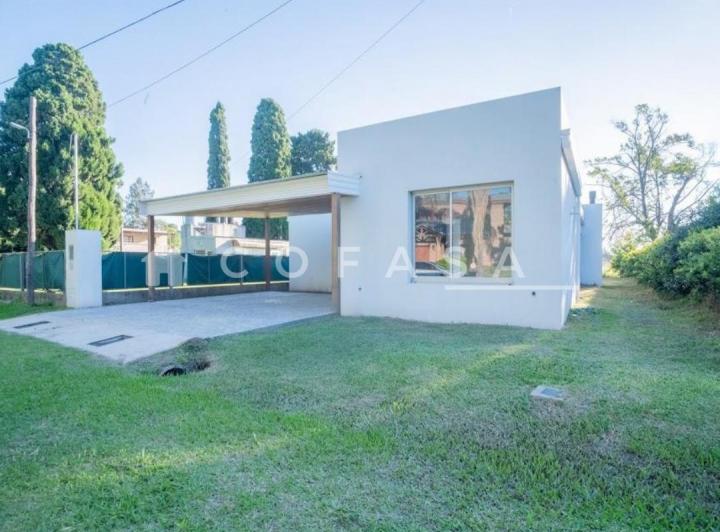 Casa · 160m² · 5 Ambientes · 1 Cochera