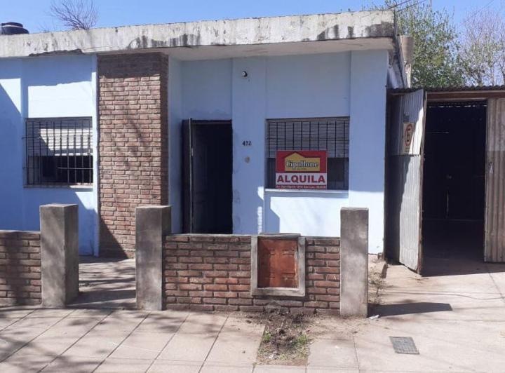 Casa · 80m² · 2 Ambientes · 1 Cochera