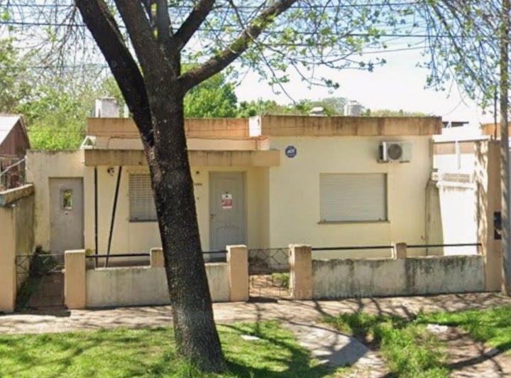 Casa · 281m² · 2 Dormitorios