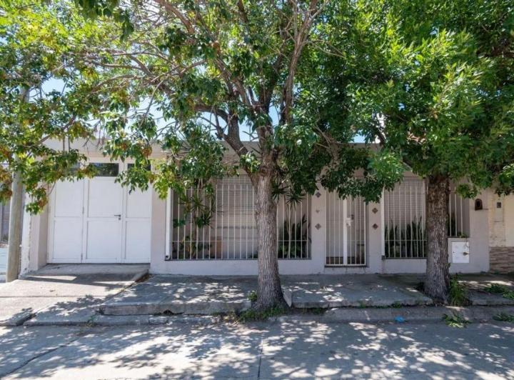 Casa · 189m² · 1 Ambiente · 1 Cochera