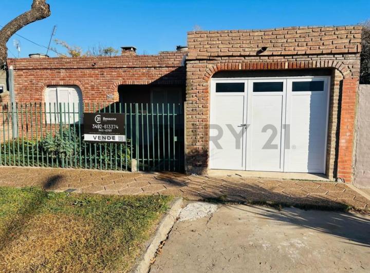 Casa · 120m² · 4 Ambientes · 1 Cochera