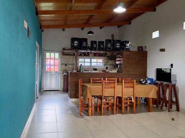Casa · 99m² · 5 Ambientes