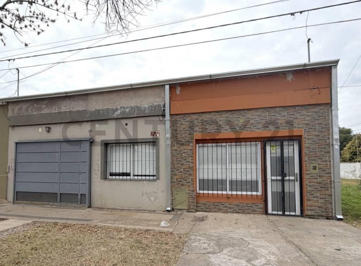 Casa · 200m² · 6 Ambientes · 1 Cochera
