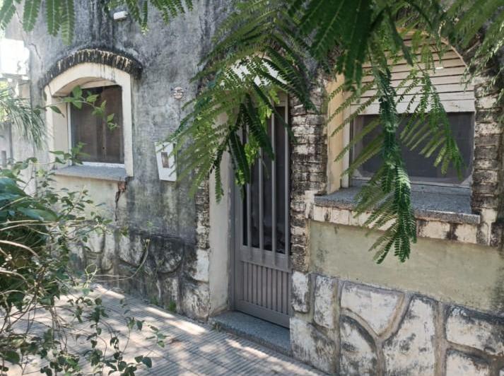 Casa · 110m² · 5 Ambientes · 1 Cochera