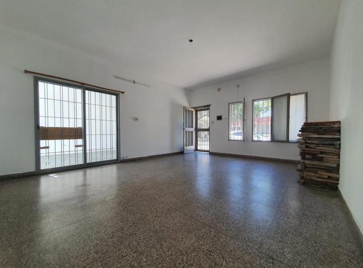 Casa · 120m² · 4 Ambientes · 1 Cochera
