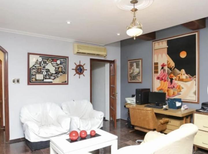Casa · 288m² · 4 Ambientes · 2 Cocheras