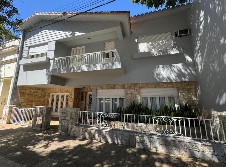 Casa · 105m² · 2 Dormitorios