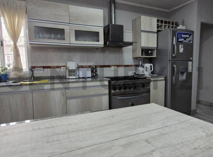 Casa · 138m² · 3 Ambientes · 1 Cochera