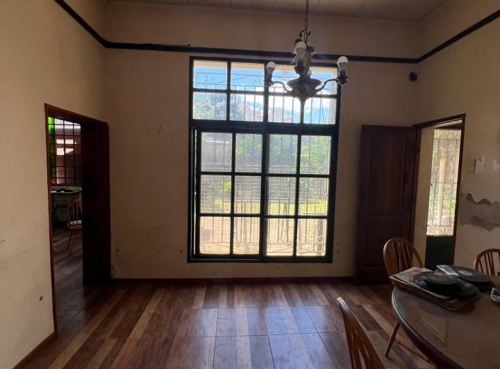 Casa · 120m² · 4 Ambientes · 1 Cochera