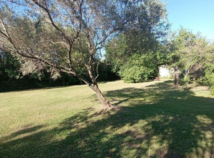 Casa · 1987m² · 6 Ambientes · 1 Cochera