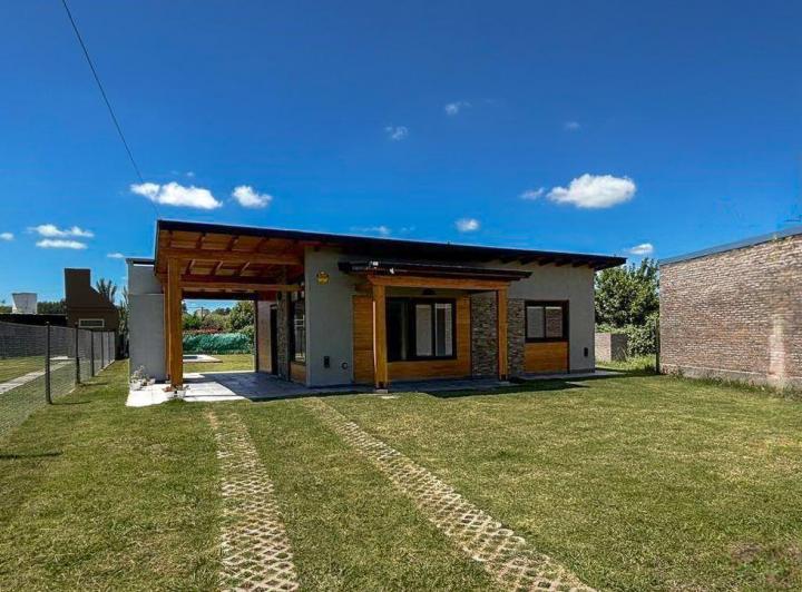 Casa · 62m² · 3 Ambientes · 1 Cochera