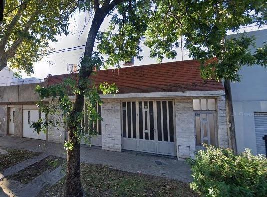 Casa · 150m² · 2 Dormitorios · 2 Cocheras