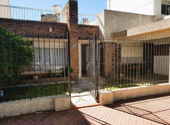Casa · 86m² · 4 Ambientes · 1 Cochera