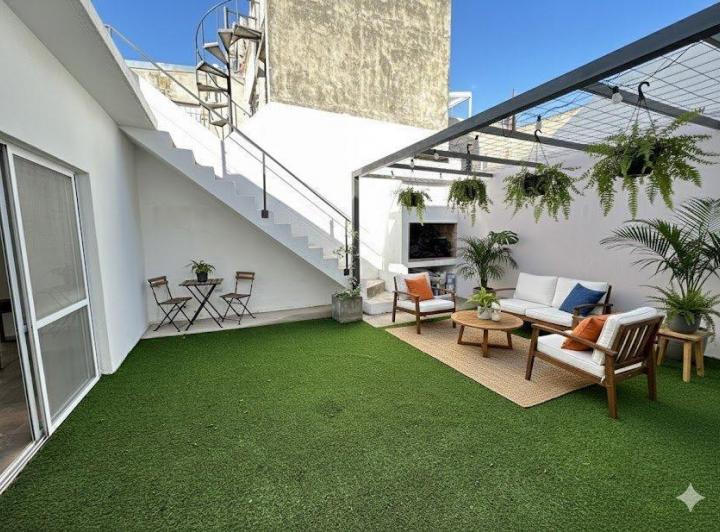 Casa · 85m² · 5 Ambientes