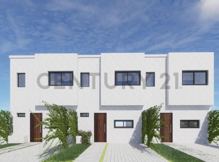 Casa · 77m² · 3 Ambientes · 1 Cochera