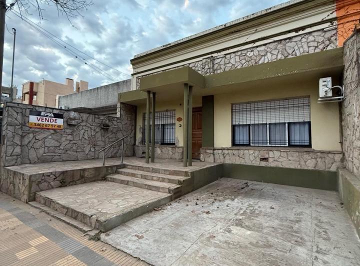 Casa · 116m² · 3 Ambientes · 1 Cochera