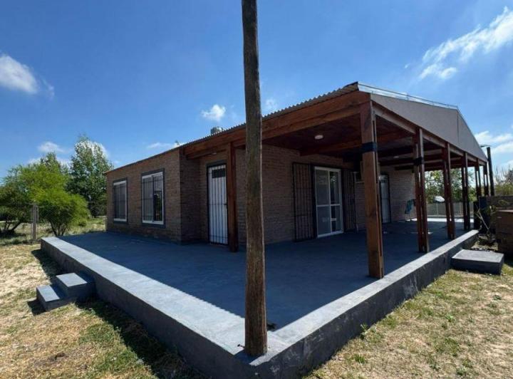 Casa · 90m² · 5 Ambientes