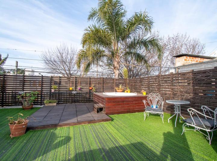 Casa · 105m² · 4 Ambientes · 1 Cochera