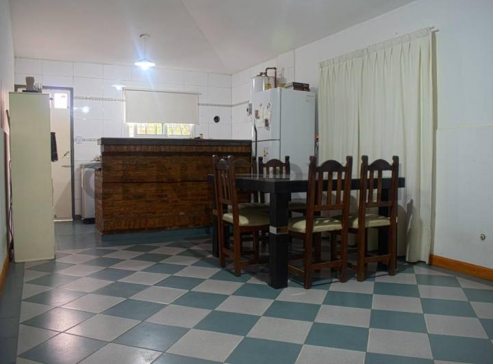 Casa · 150m² · 3 Ambientes · 1 Cochera