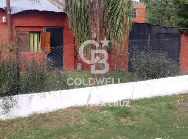 Casa · 101m² · 6 Ambientes · 2 Cocheras