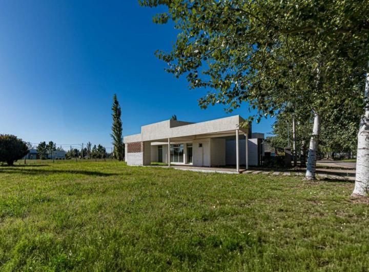 Casa · 109m² · 5 Ambientes · 1 Cochera