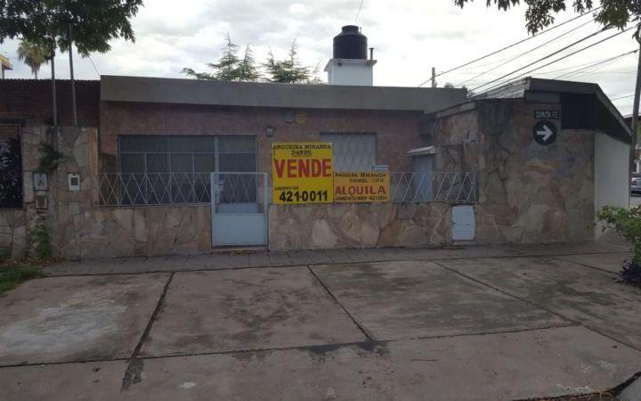 Casa · 3 Dormitorios · 1 Cochera