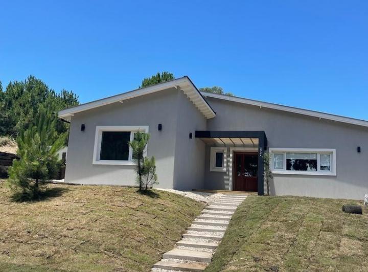 Casa · 232m² · 5 Ambientes