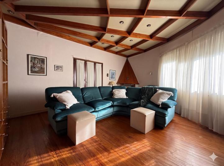 Casa · 112m² · 6 Ambientes