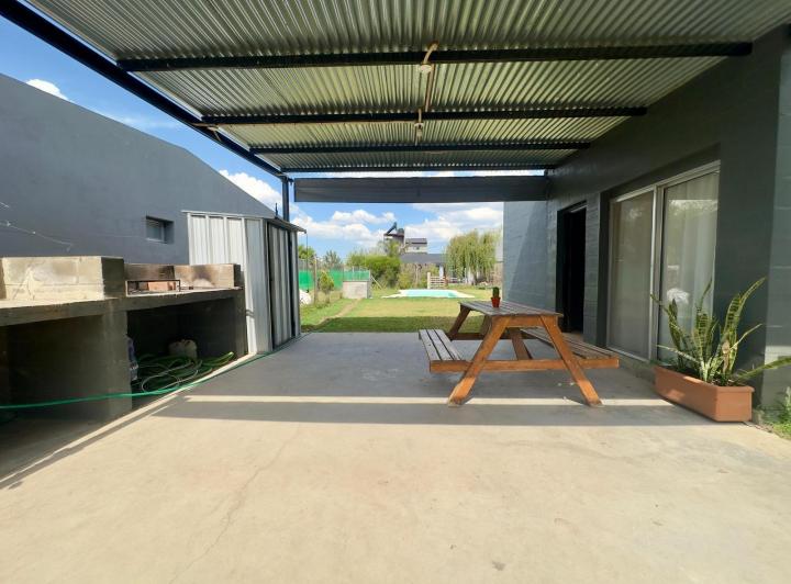 Casa · 45m² · 2 Ambientes · 1 Cochera