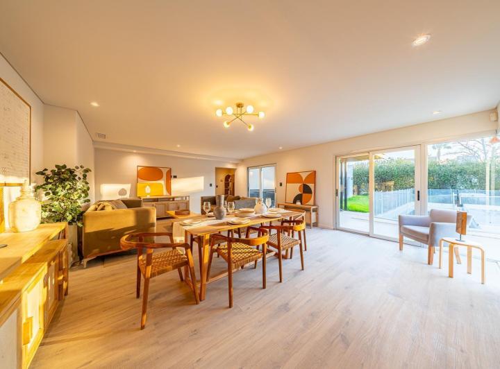 Casa · 800m² · 5 Ambientes · 1 Cochera
