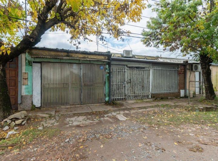 Casa · 95m² · 3 Ambientes · 1 Cochera