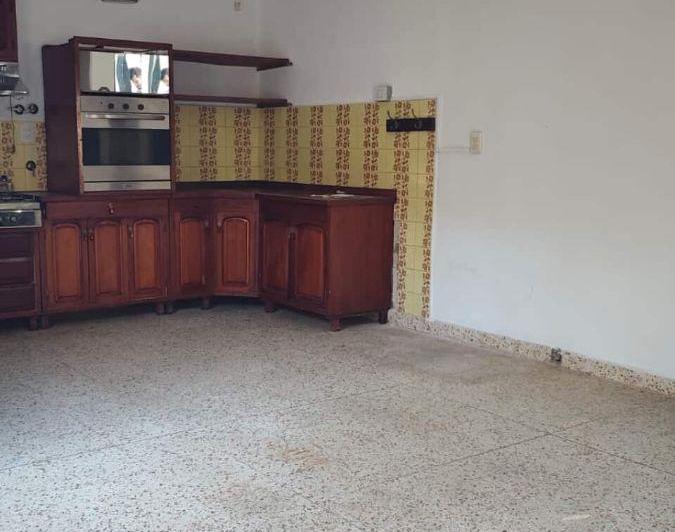 Casa · 224m² · 7 Ambientes · 3 Cocheras