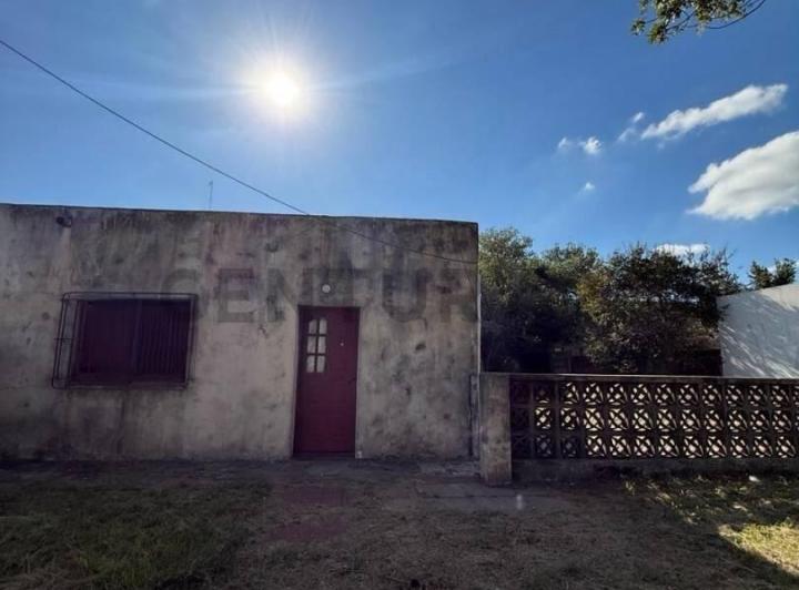 Casa · 69m² · 6 Ambientes · 1 Cochera