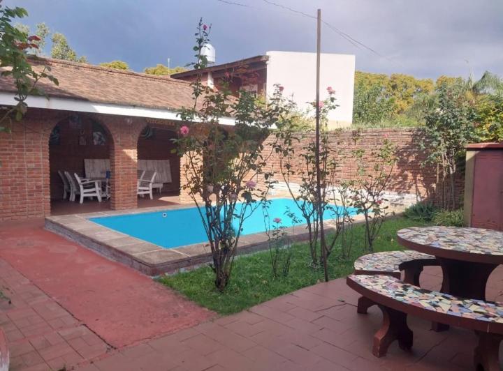 Casa · 109m² · 4 Ambientes · 1 Cochera
