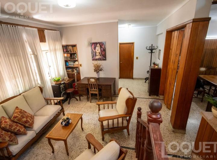 Casa · 222m² · 7 Ambientes
