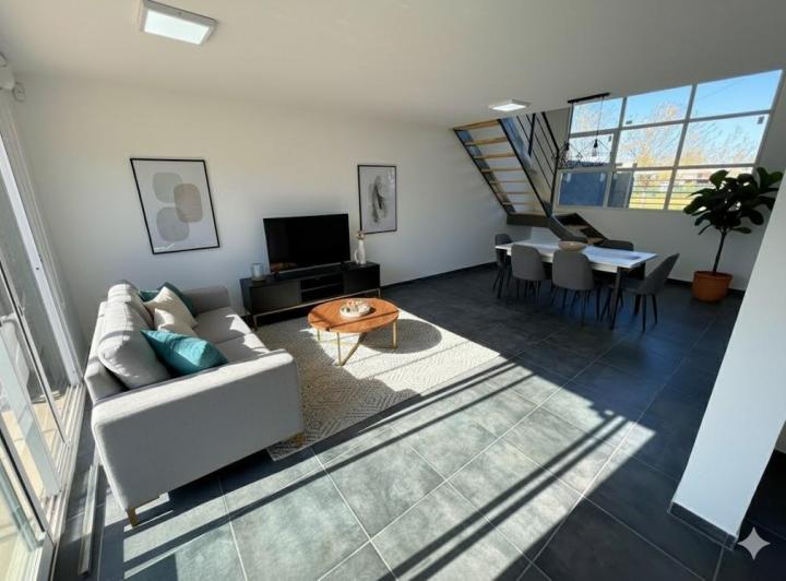 Casa · 120m² · 4 Ambientes · 1 Cochera