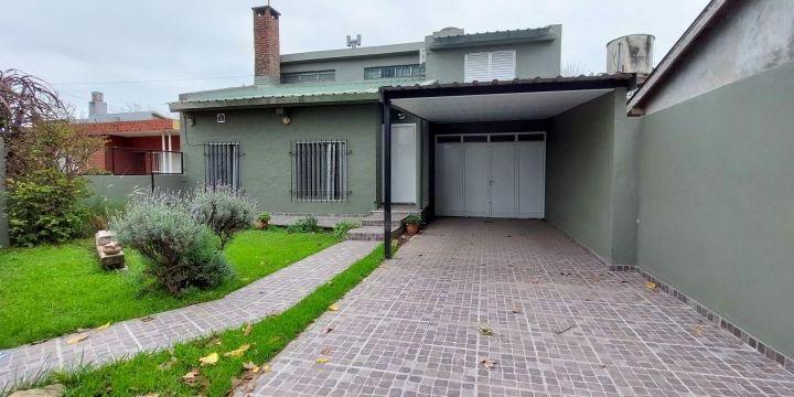 Casa · 115m² · 2 Dormitorios · 1 Cochera
