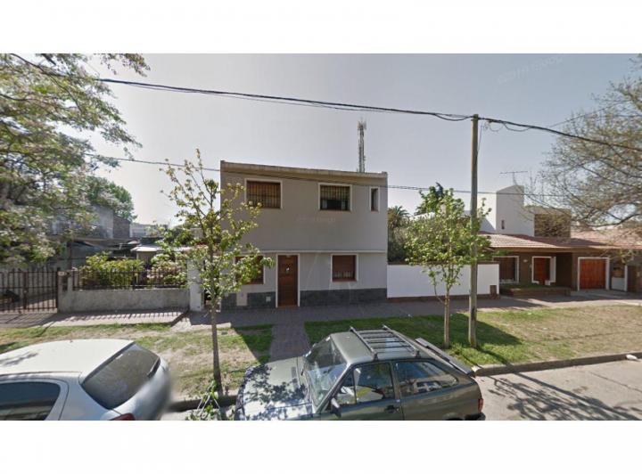 Casa · 60m² · 4 Ambientes