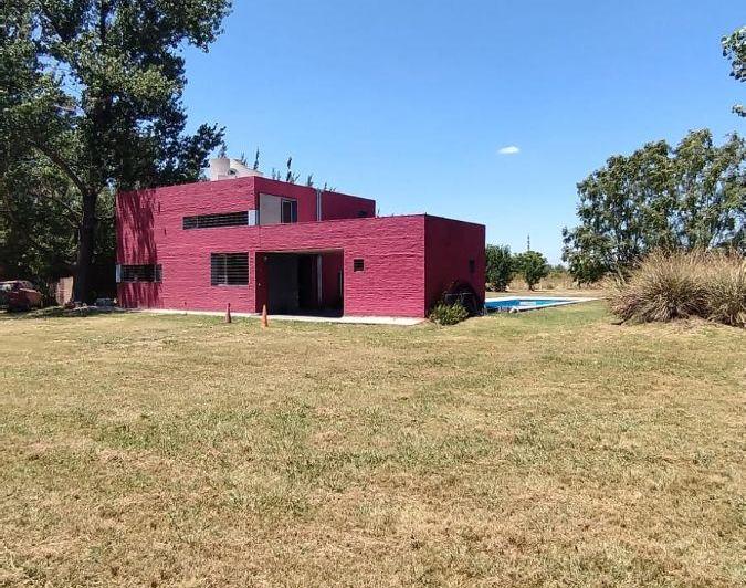 Casa · 150m² · 4 Ambientes · 1 Cochera