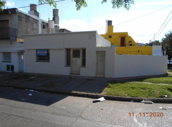 Casa · 70m² · 4 Ambientes · 1 Cochera