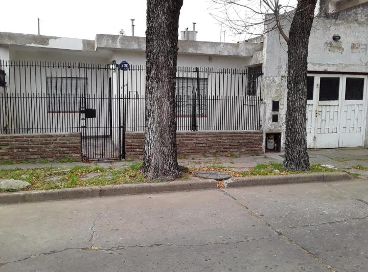 Casa · 110m² · 3 Ambientes · 1 Cochera