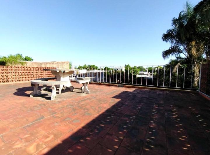 Casa · 157m² · 7 Ambientes