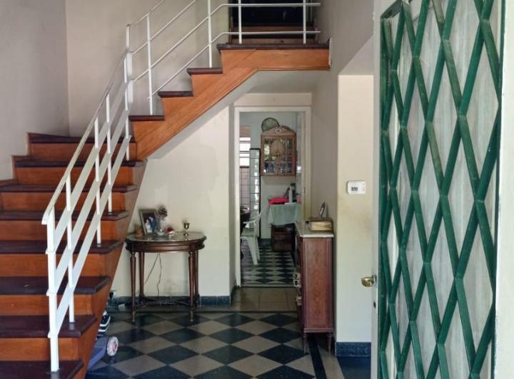 Casa · 150m² · 5 Ambientes · 1 Cochera